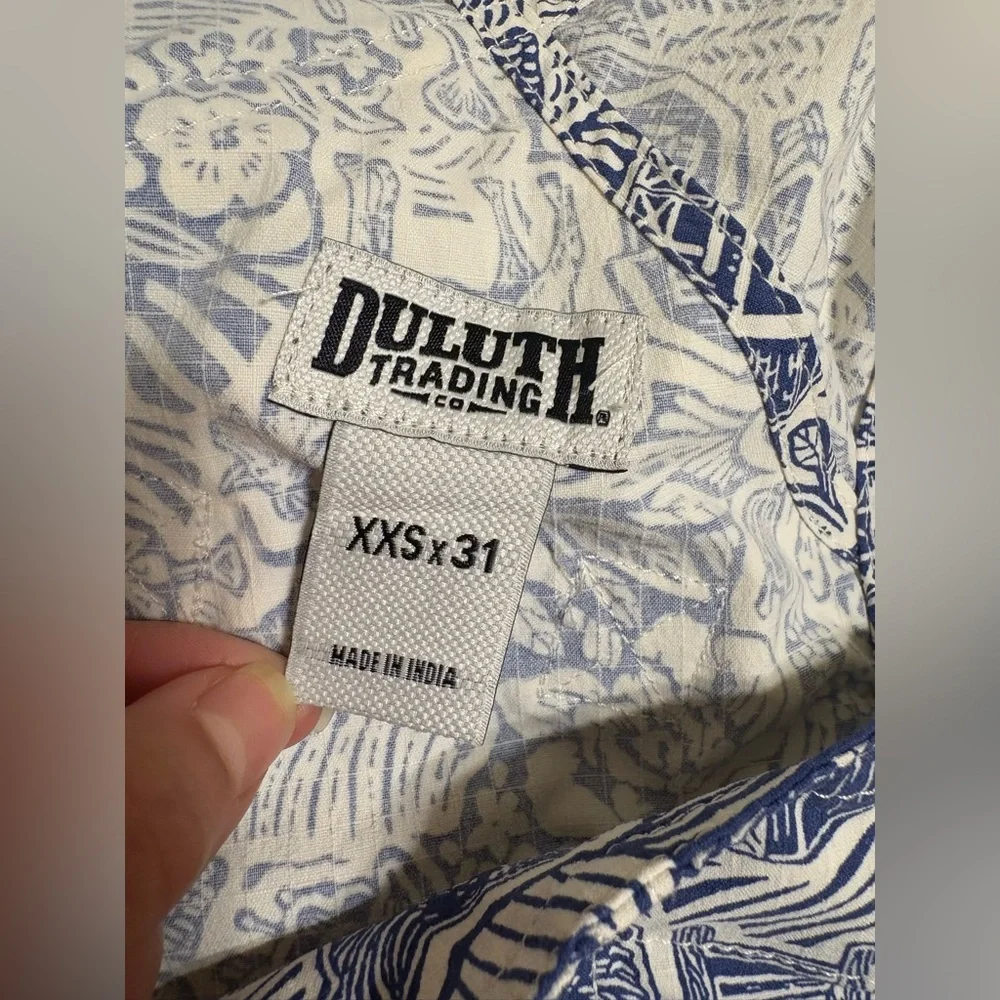 NWT Duluth Trading Co | Women's Heirloom Gardening Bib Overalls Farm Toile - Picture 2 of 4